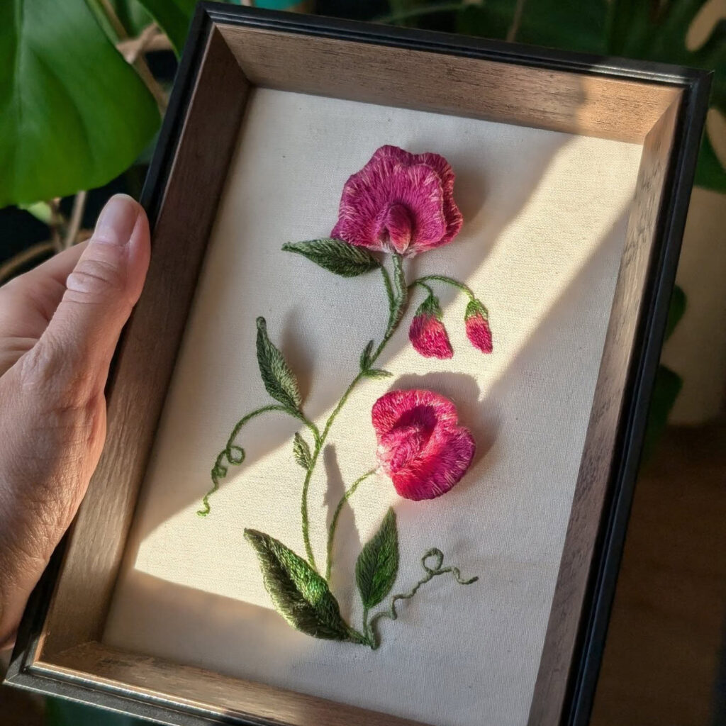 Sweet Pea 3D textile embroidery by Mariposa London